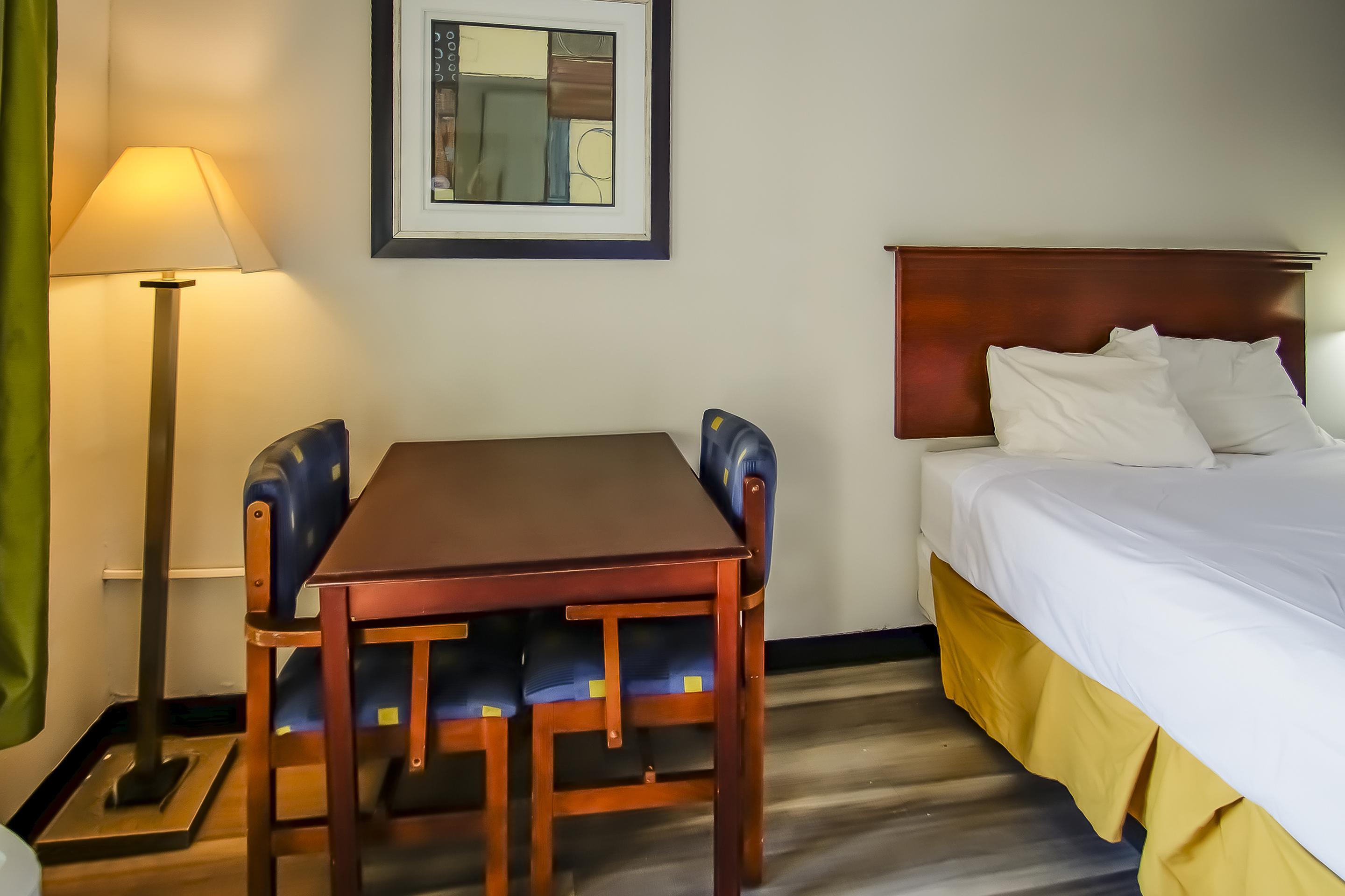 Baymont Inn & Suites Chocowinity/Washington Екстер'єр фото