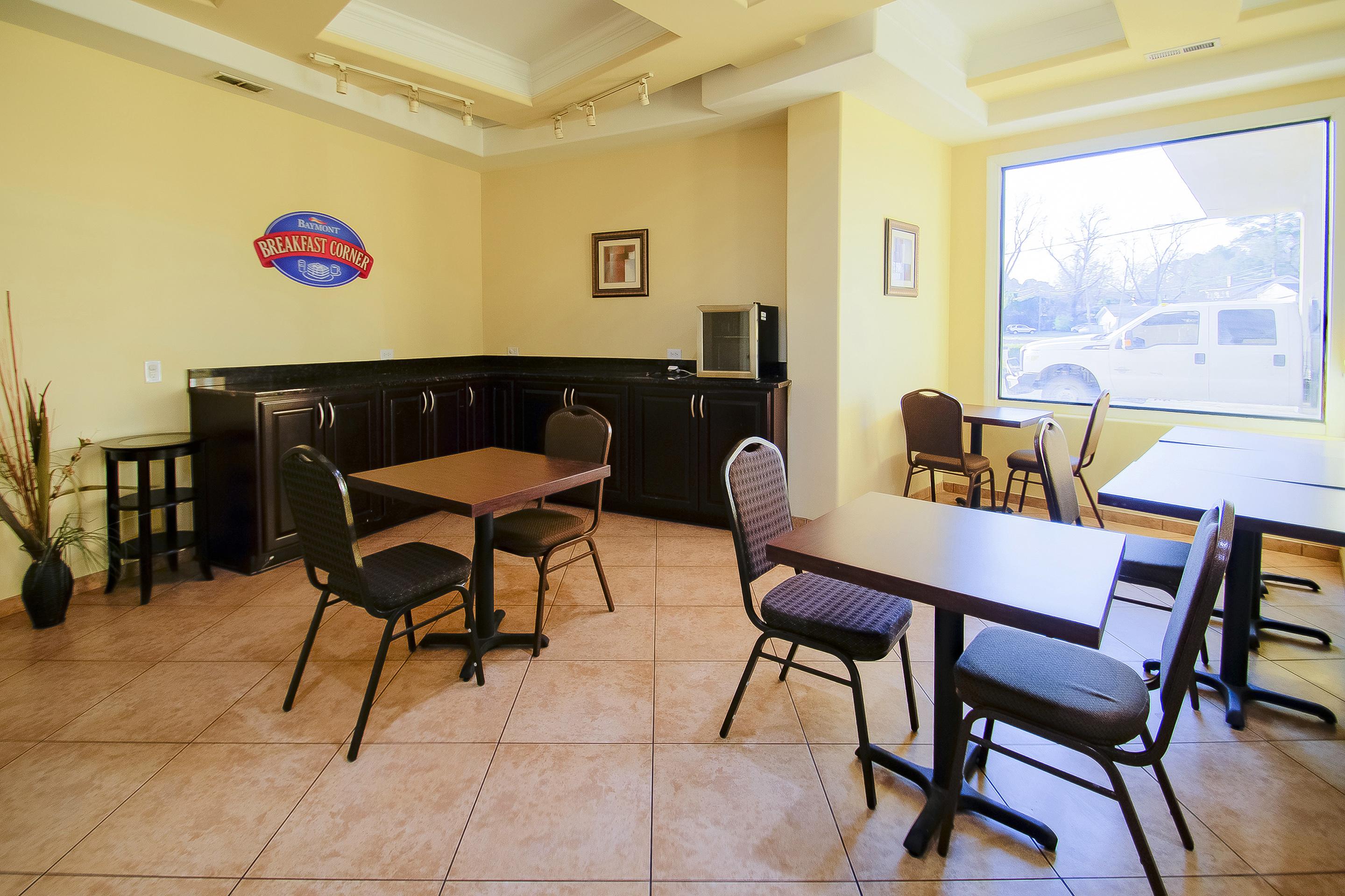 Baymont Inn & Suites Chocowinity/Washington Екстер'єр фото
